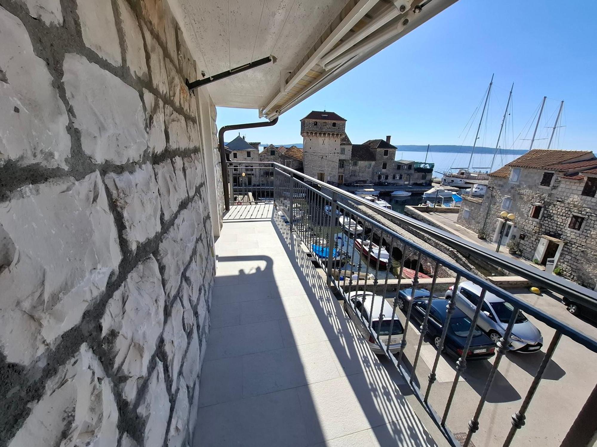 Apartment Kastilac Kaštela Екстериор снимка