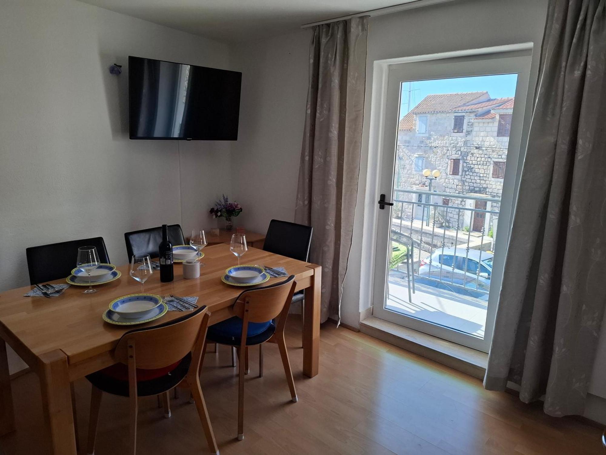 Apartment Kastilac Kaštela Екстериор снимка