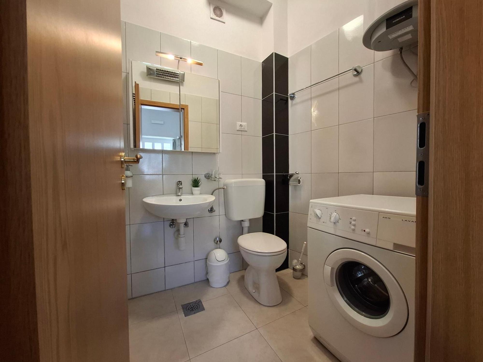 Apartment Kastilac Kaštela Екстериор снимка