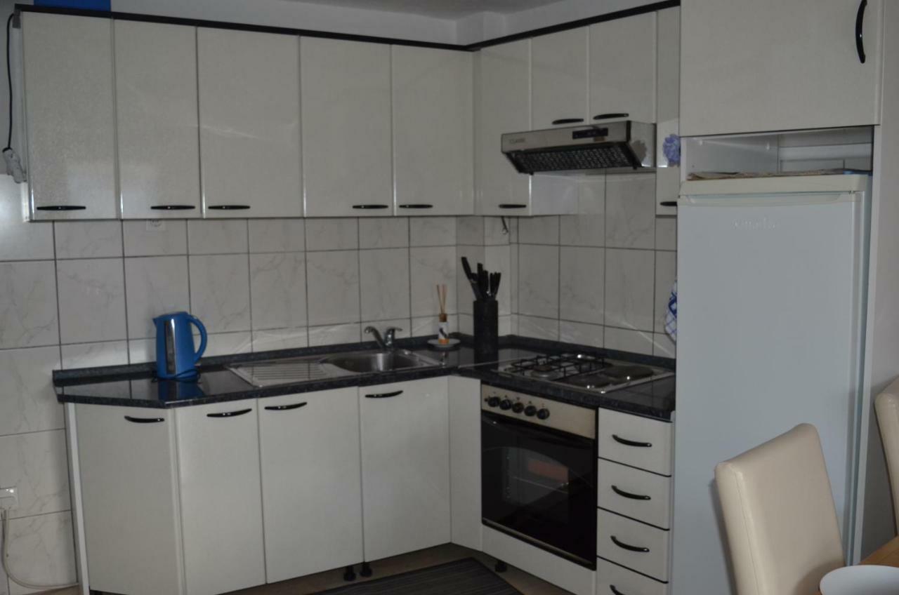 Apartment Kastilac Kaštela Екстериор снимка