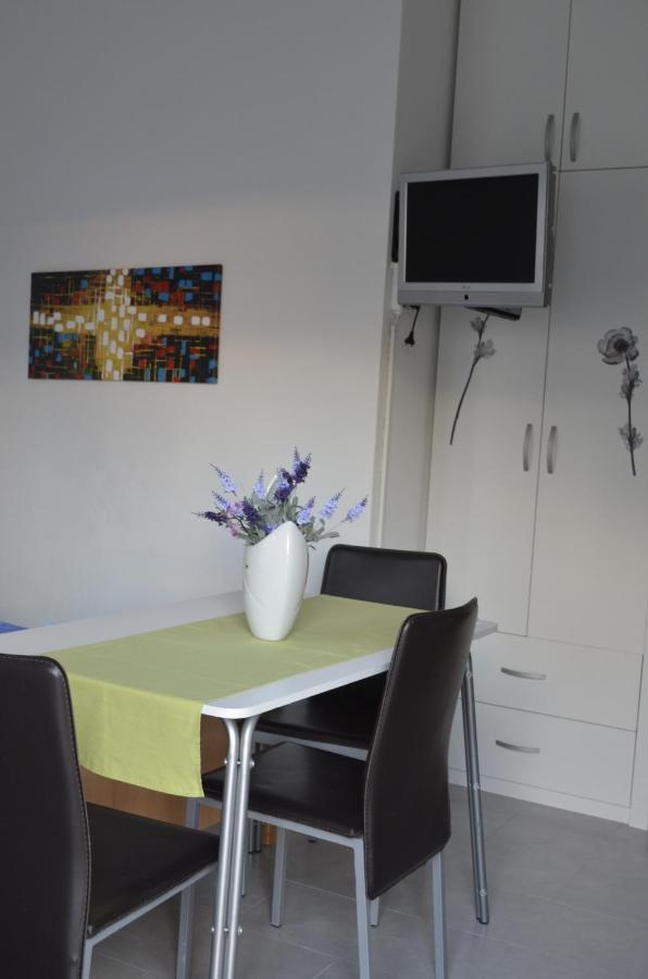 Apartment Kastilac Kaštela Екстериор снимка